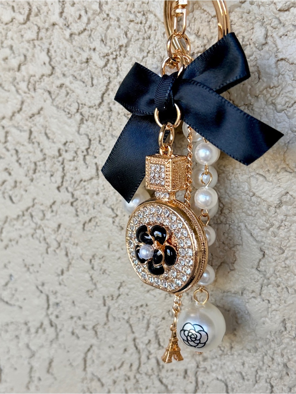 Luxe Gold & Rhinestone Perfume Bottle Ribbon & Pearl Accent Charm Keychain - Picture 4 of 8